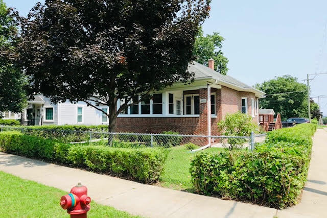 1st image of 1000 Vine St, Joliet, IL 60435 | MLS# 12694873