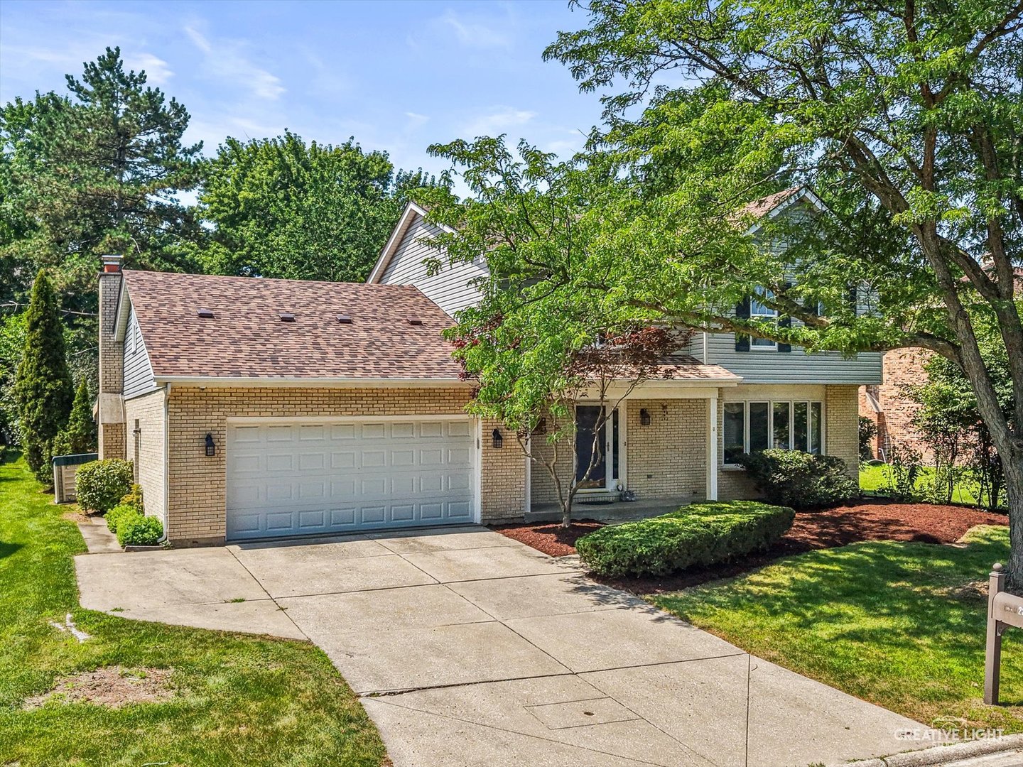3rd image of 2277 Ridgewood Rd, Lisle, IL 60532 | MLS# 12695379