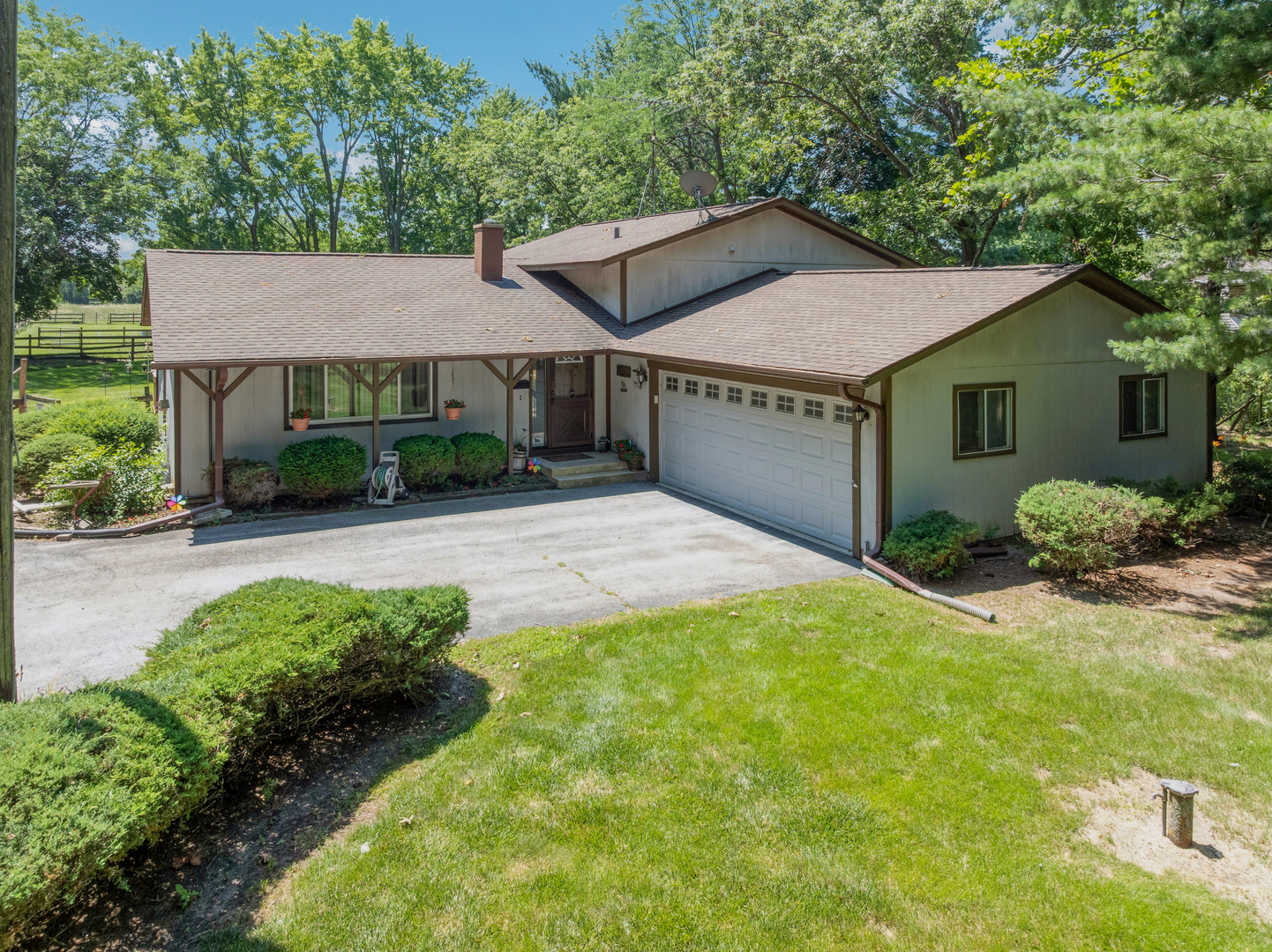 1st image of 46w989 Kelley Rd, Hampshire, IL 60140 | MLS# 12695399
