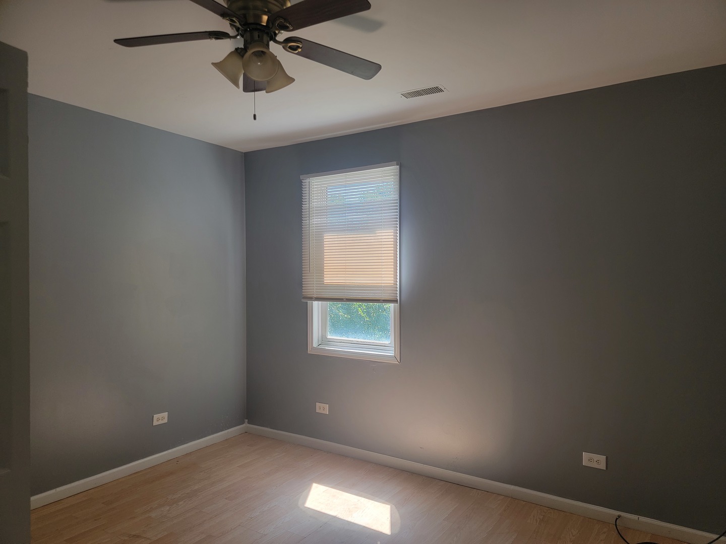 4th image of 14802 Cooper Ave, Harvey, IL 60426 | MLS# 12695405