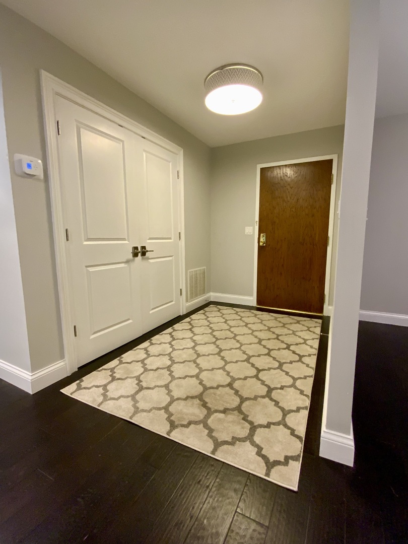 3rd image of 1290 N Western Ave #103, Lake Forest, IL 60045 | MLS# 12695536