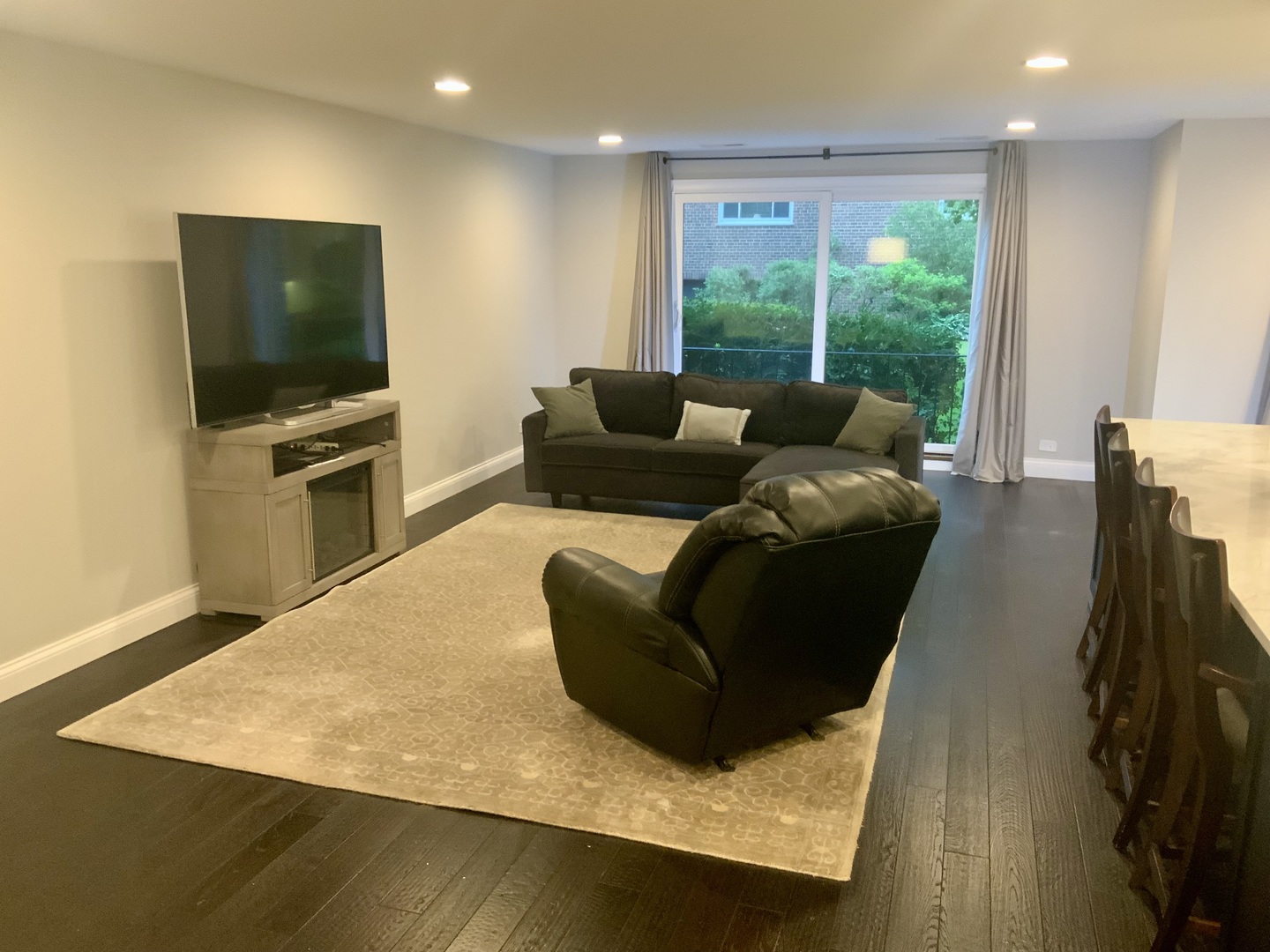 4th image of 1290 N Western Ave #103, Lake Forest, IL 60045 | MLS# 12695536