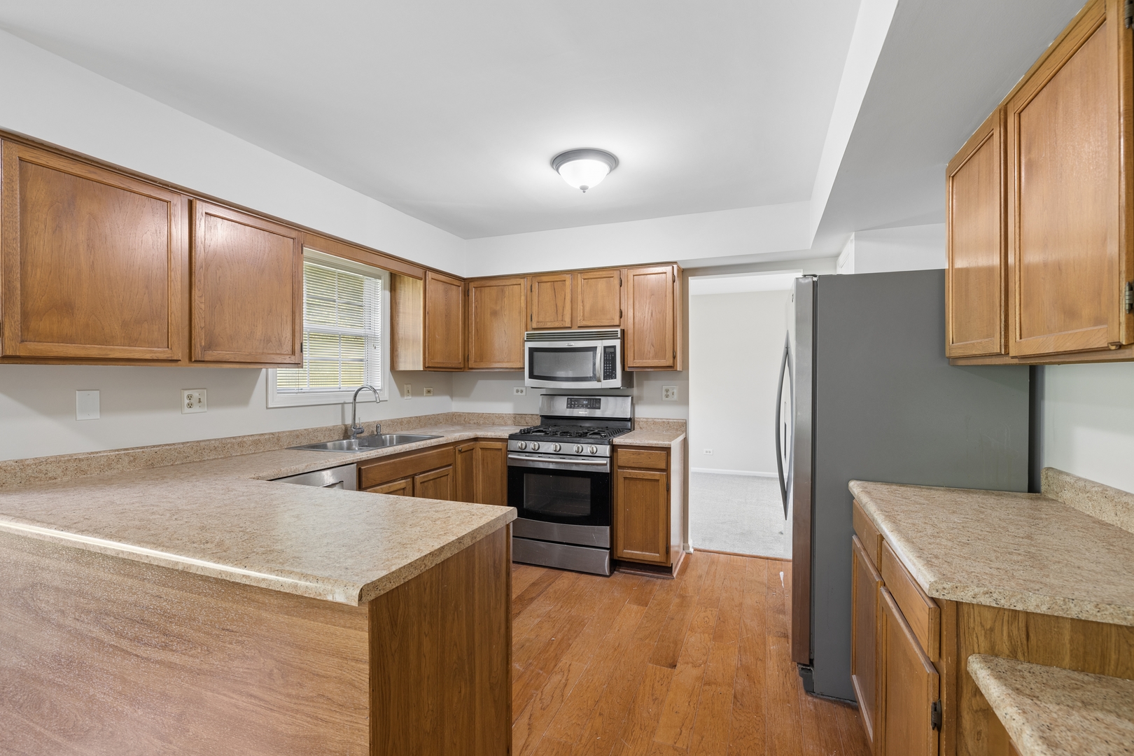 4th image of 283 Meadowview Ln, Aurora, IL 60502 | MLS# 12695822