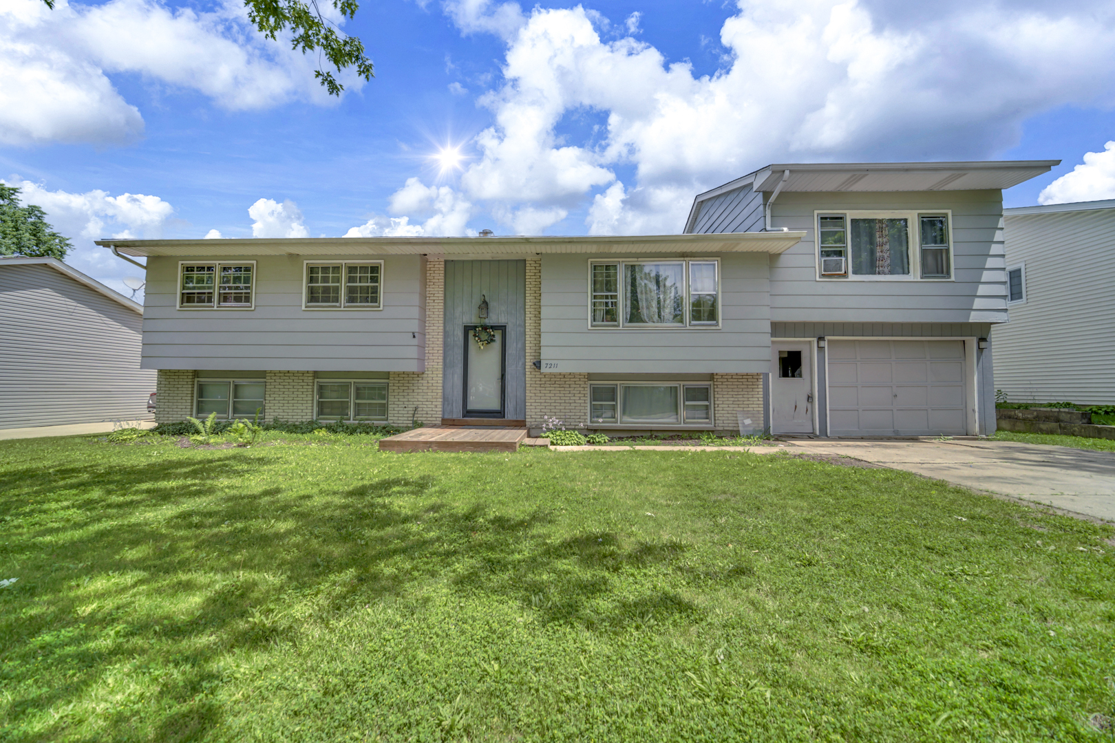 Homes for sale in Hanover Park, IL | 7211 Jonquil Ter, Hanover Park, IL 60133 | MLS# 12695839