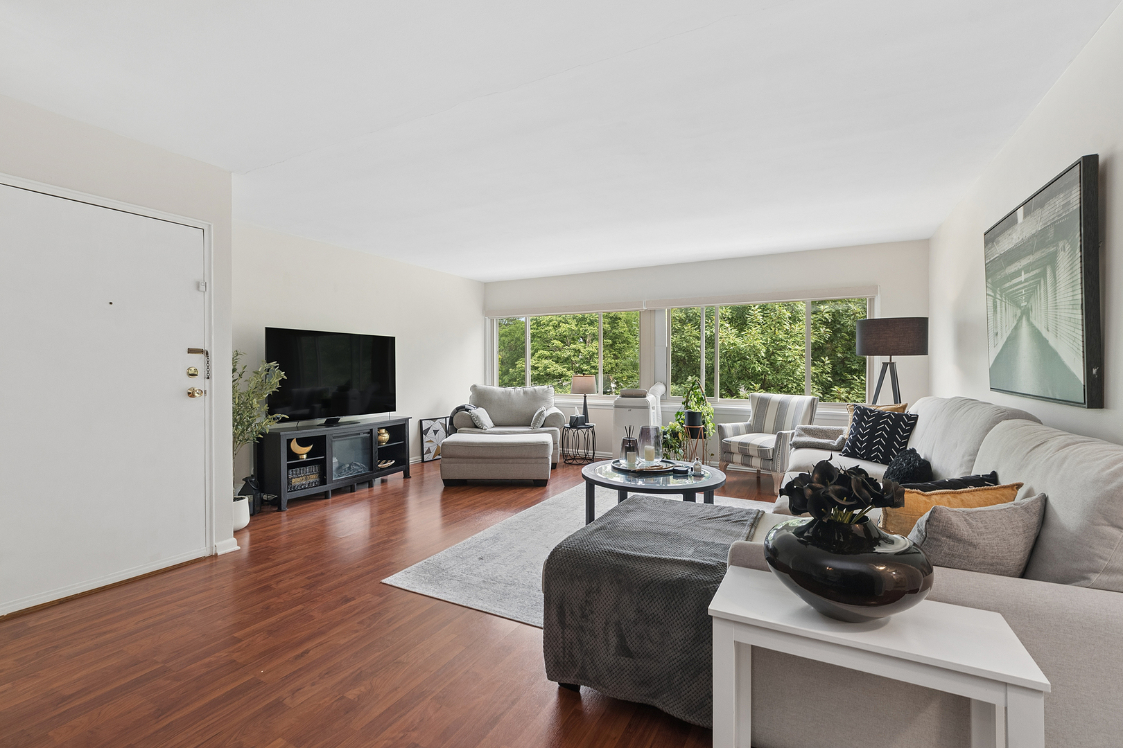 5th image of 2634 Central Dr #2E, Flossmoor, IL 60422 | MLS# 12696060