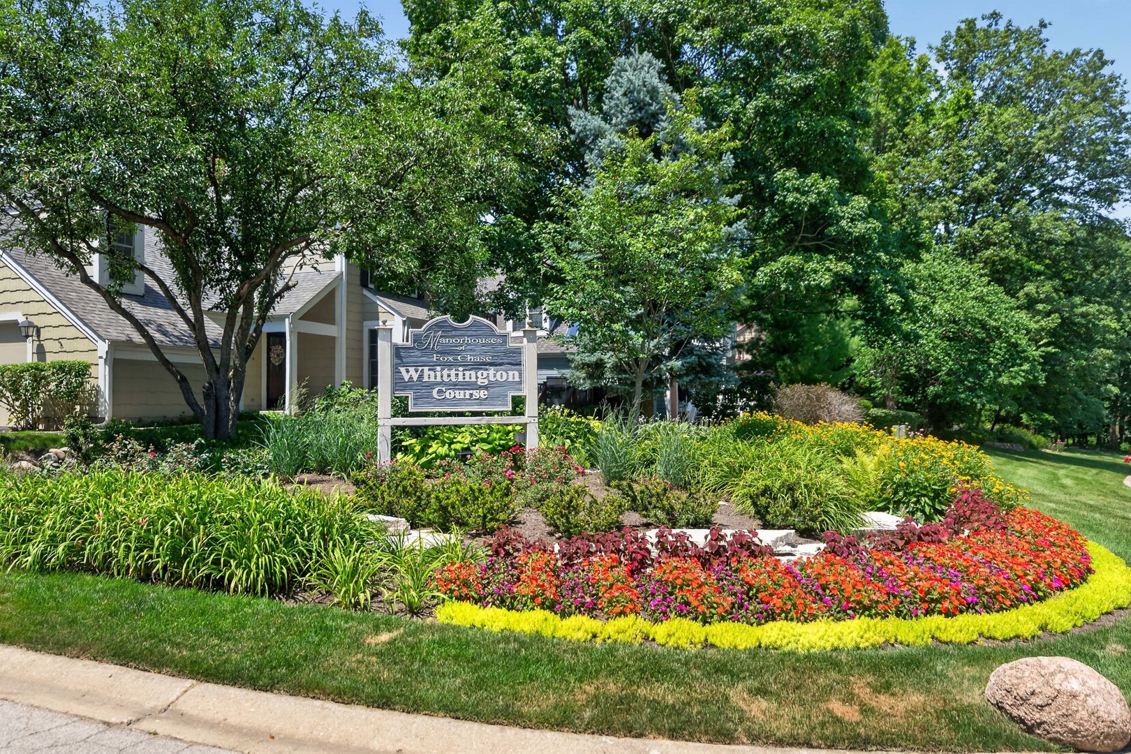Homes for sale in St. Charles, IL | 87 Whittington Crse, St. Charles, IL 60174 | MLS# 12696105