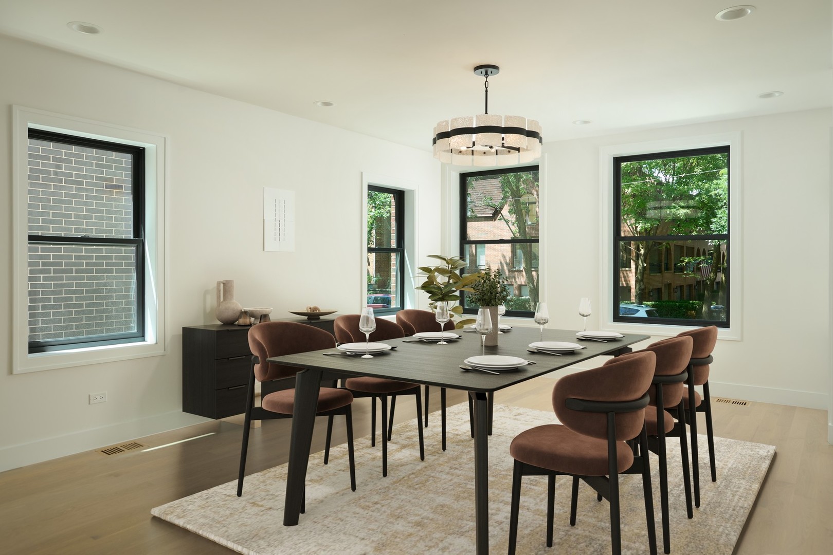5th image of 1629 N Burling St #1, Chicago, IL 60614 | MLS# 12696200