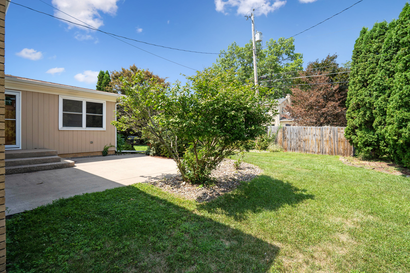 23rd image of 2811 30th Ave, Rock Island, IL 61201 | MLS# 12696210