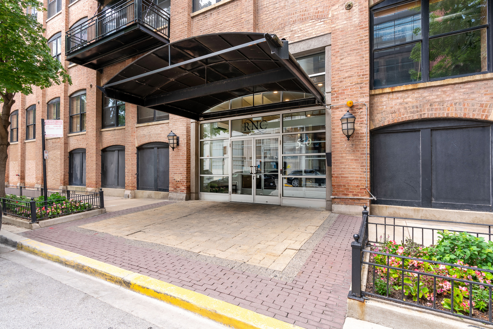 Homes for sale in Chicago, IL | 520 W Huron St #504, Chicago, IL 60654 | MLS# 12696284