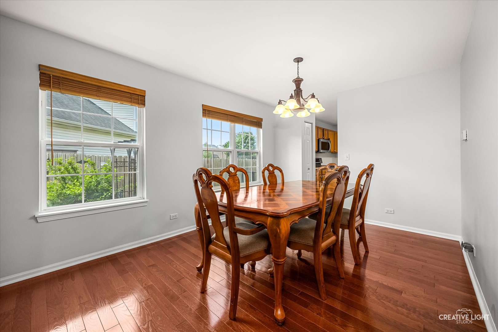 4th image of 23 Cedar Ct, South Elgin, IL 60177 | MLS# 12696342