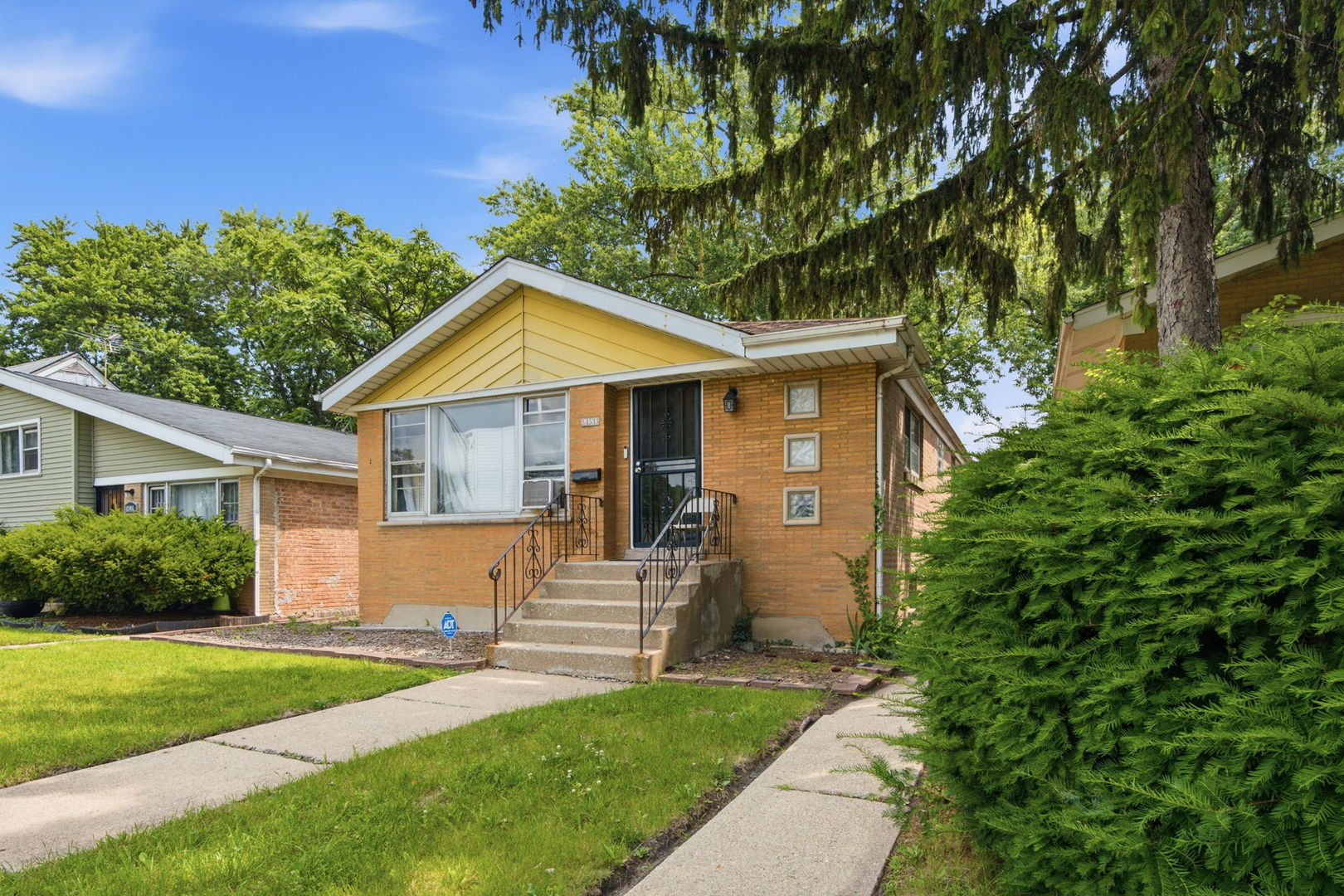 2nd image of 14533 Center Ave, Harvey, IL 60426 | MLS# 12696426