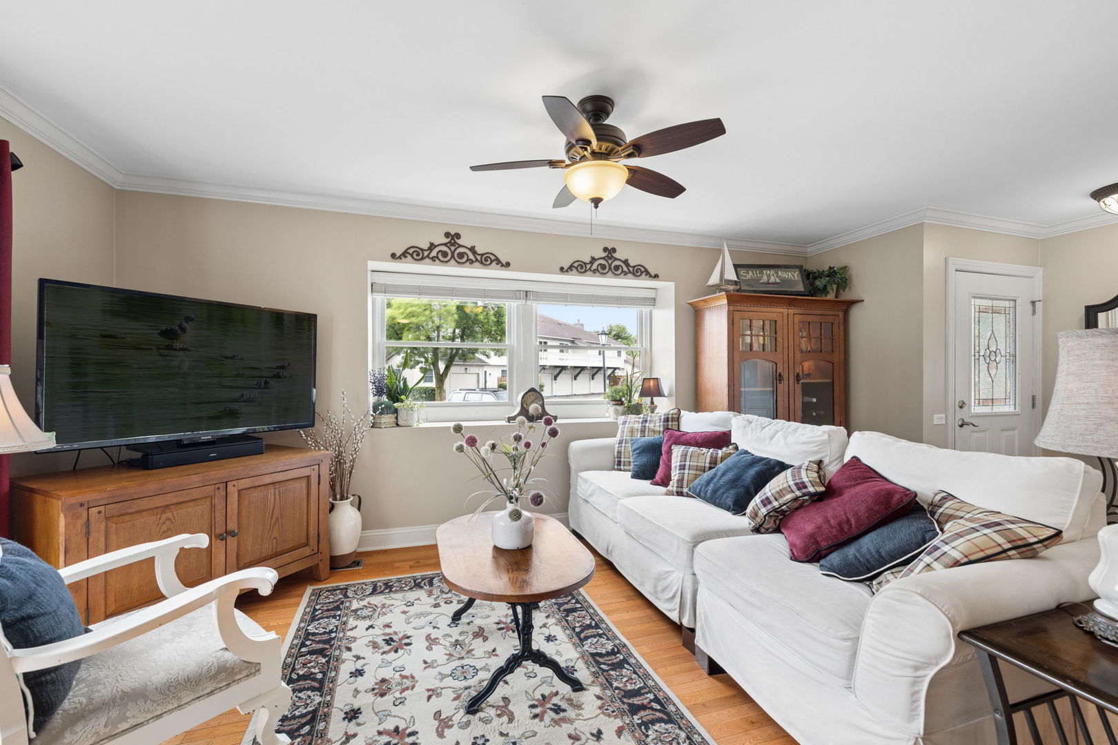 5th image of 106 Queens Cove Dr, Barrington, IL 60010 | MLS# 12696654