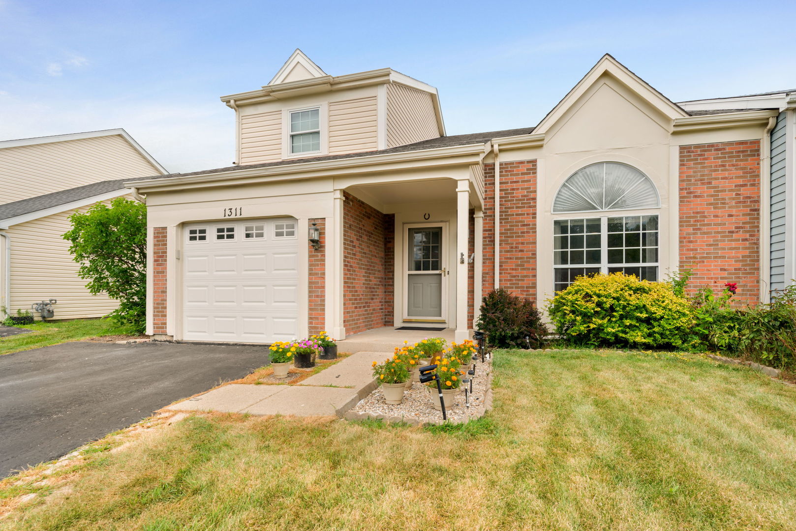 22nd image of 1311 Trinity Dr, Carol Stream, IL 60188 | MLS# 12696755
