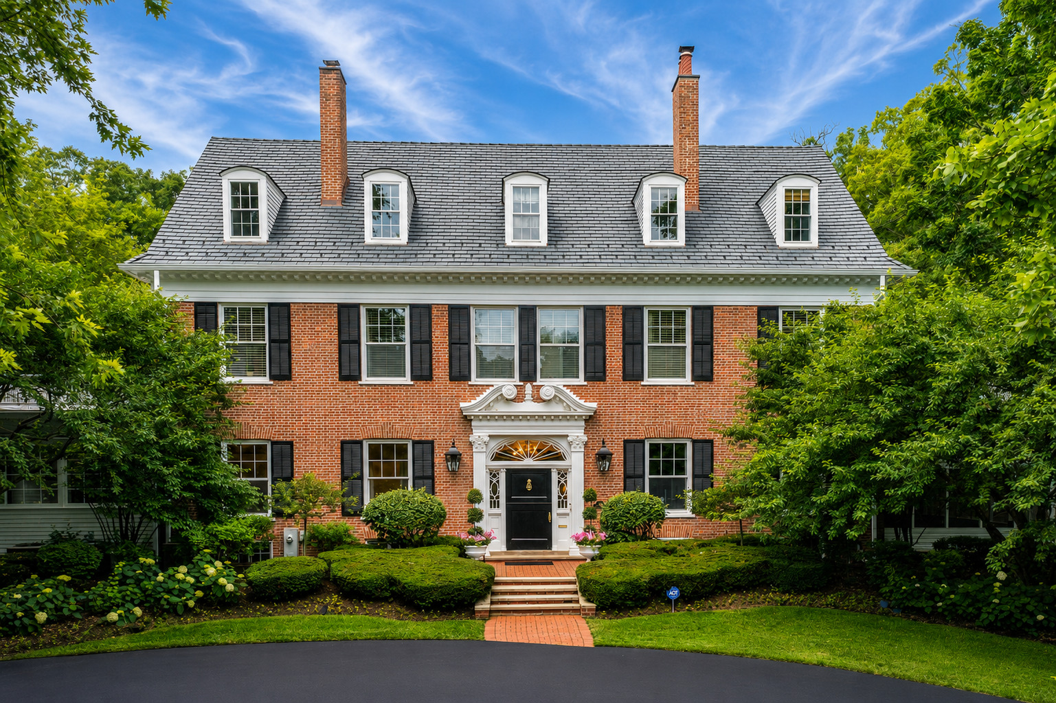 2nd image of 400 Washington Rd, Lake Forest, IL 60045 | MLS# 12696840