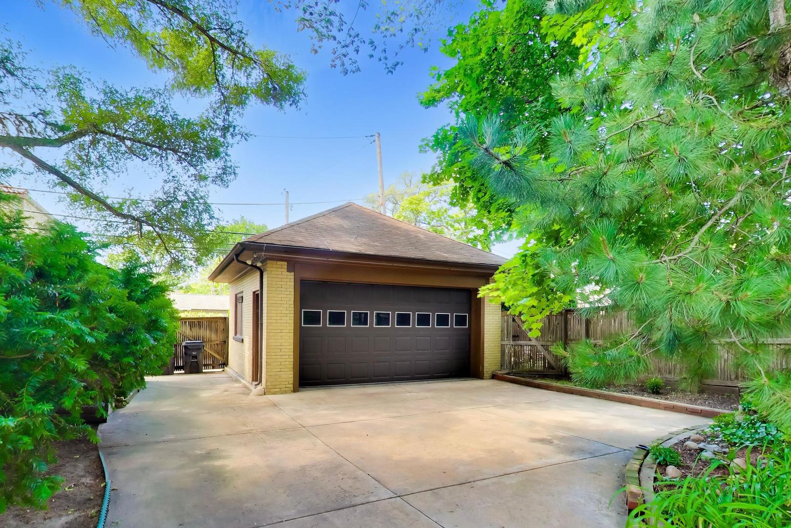 30th image of 612 Ridge Ave, Evanston, IL 60202 | MLS# 12696889