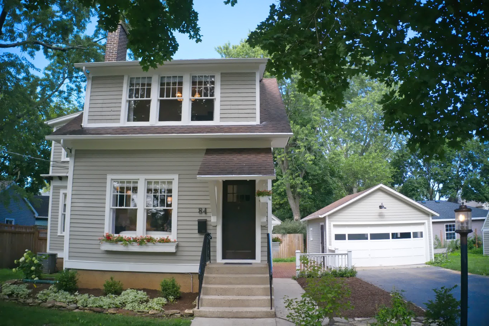 2nd image of 84 S Caroline St, Crystal Lake, IL 60014 | MLS# 12697152