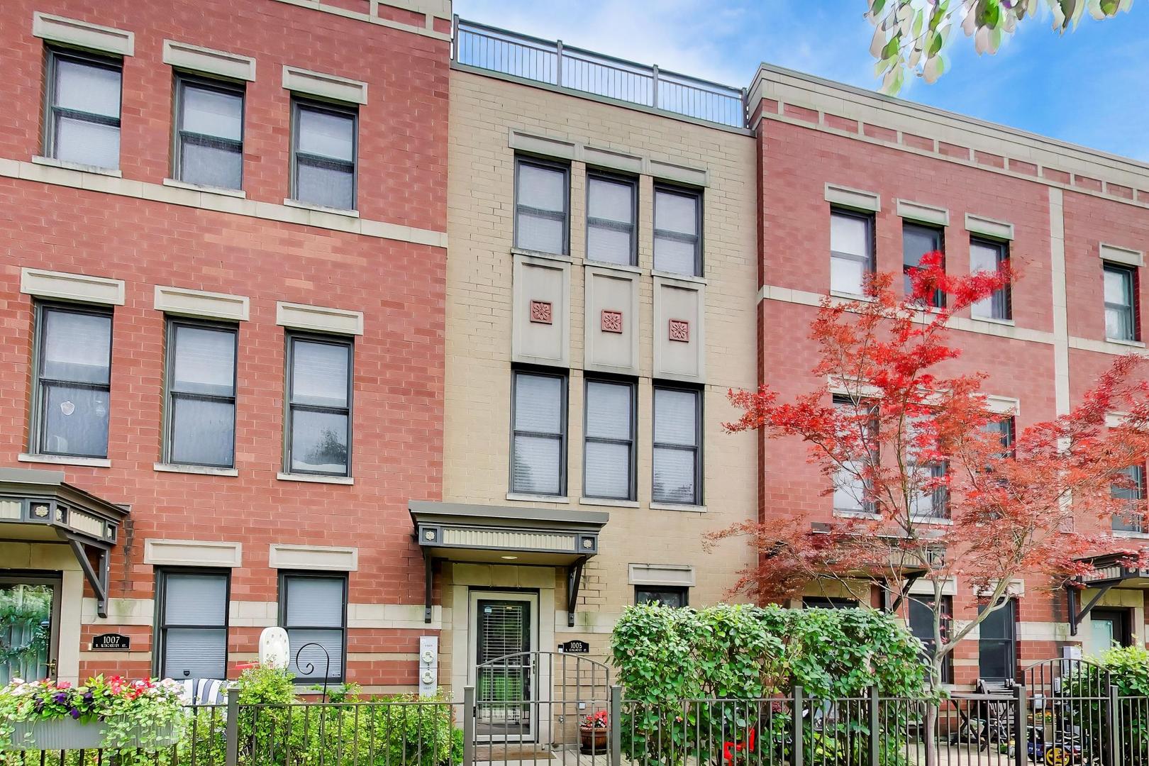 1st image of 1005 N Kingsbury St, Chicago, IL 60610 | MLS# 12697320