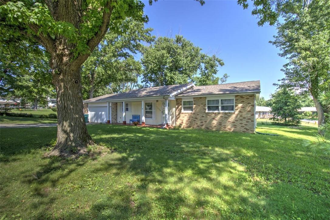 Homes for sale in Mt. Zion, IL | 1130 S Wildwood Dr, Mt. Zion, IL 62549 | MLS# 12697349