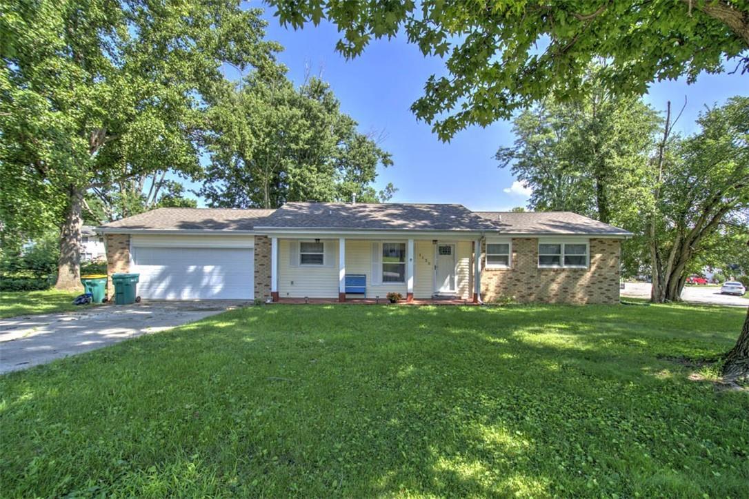 Homes for sale in Mt. Zion, IL | 1130 S Wildwood Dr, Mt. Zion, IL 62549 | MLS# 12697349