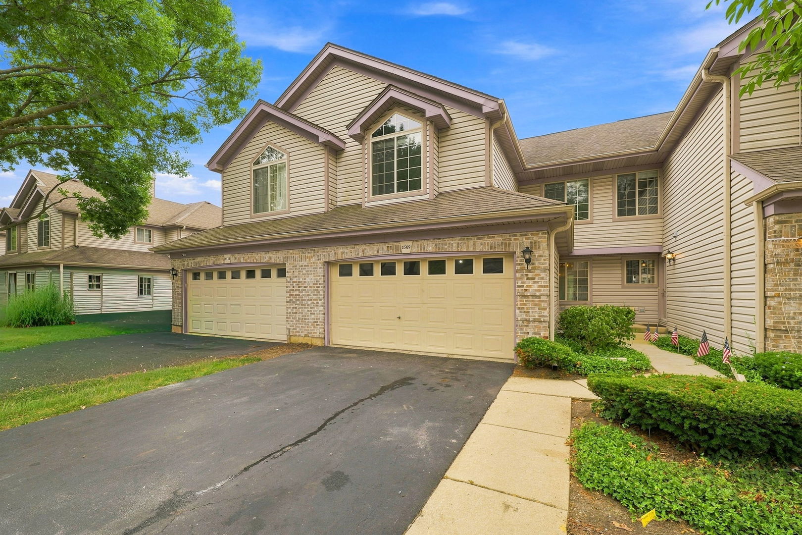 1st image of 1509 N Saint Marks Pl, Palatine, IL 60067 | MLS# 12697424