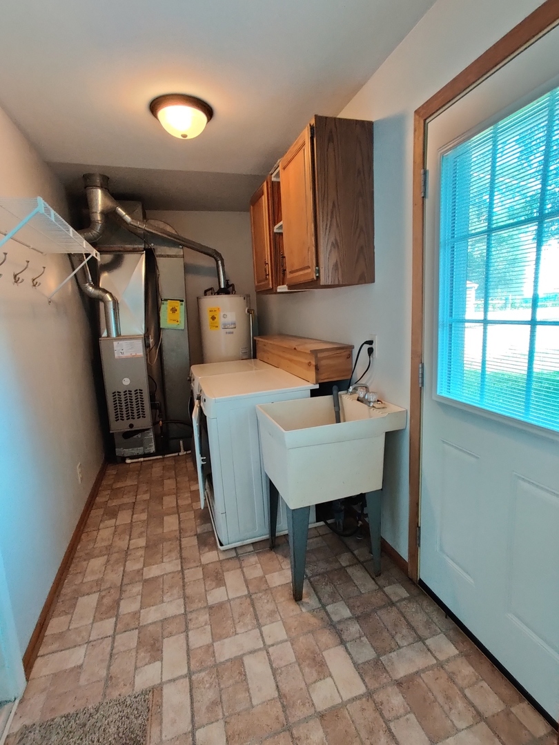 Homes for sale in Wonder Lake, IL | 7607 Gene Dr, Wonder Lake, IL 60097 | MLS# 12697429