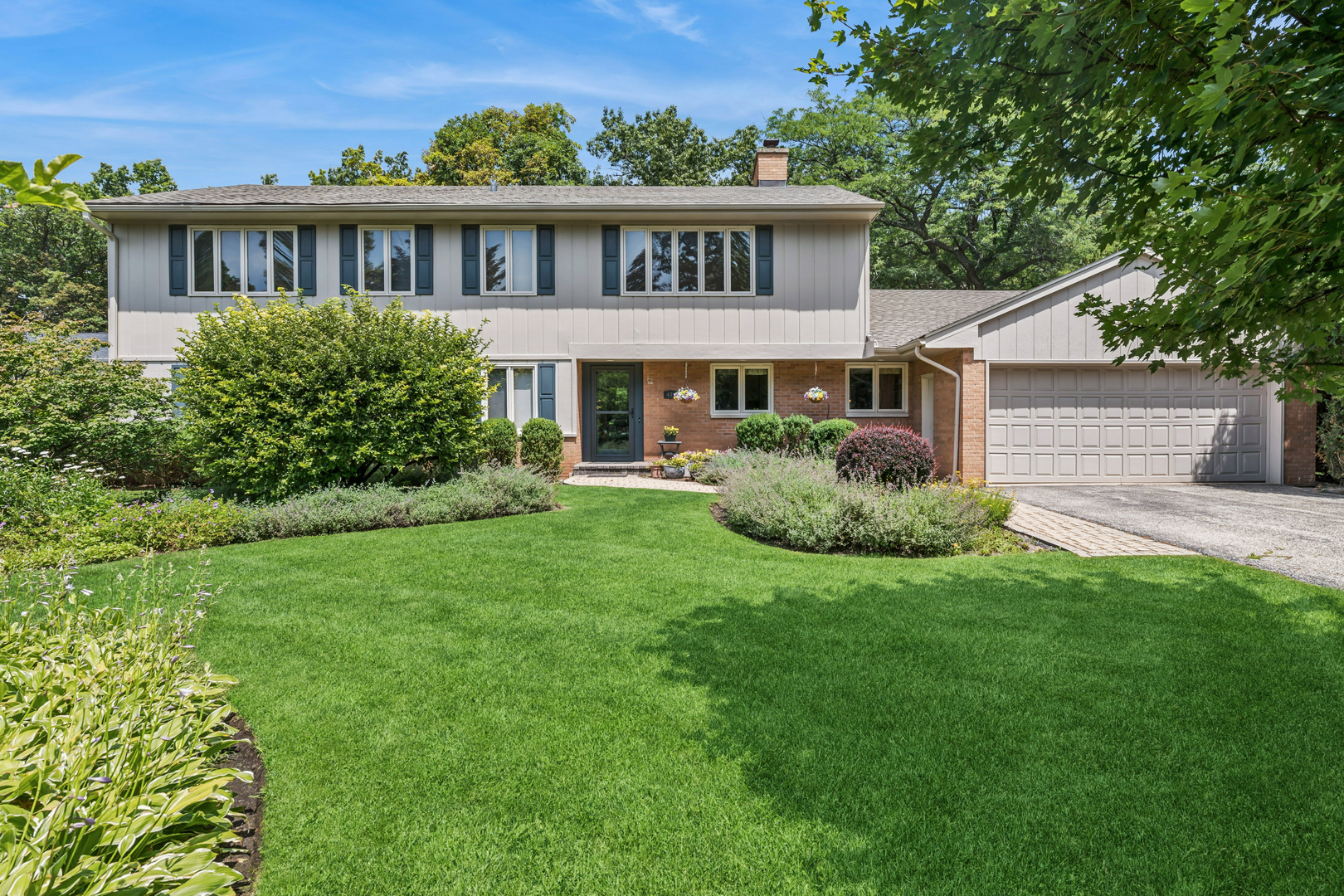 1st image of 476 Briar Ln, Lake Forest, IL 60045 | MLS# 12697552
