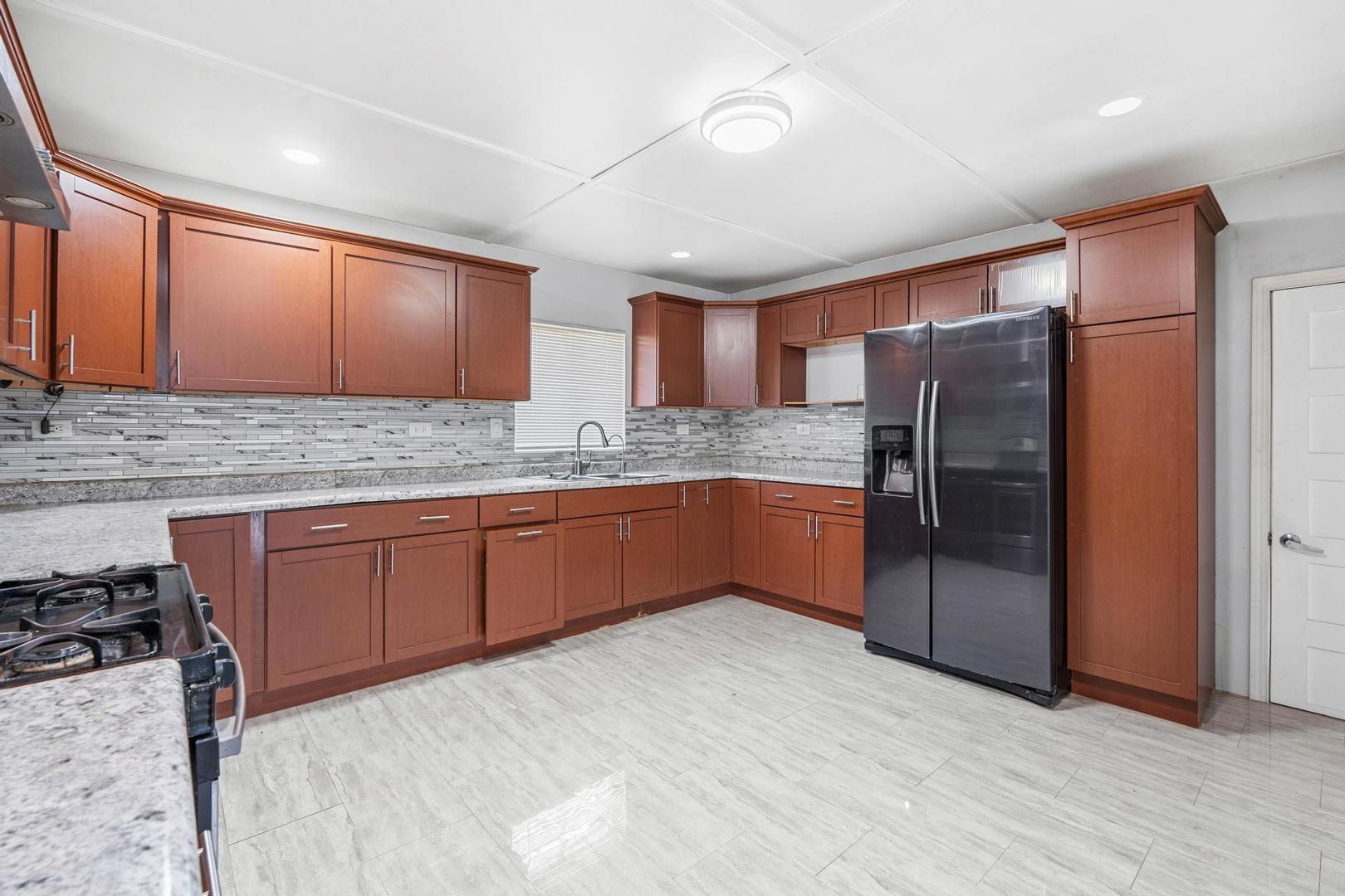 2nd image of 191 Westwood Dr, Park Forest, IL 60466 | MLS# 12697674