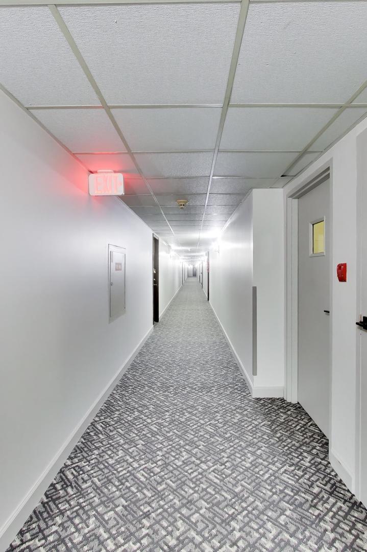 3rd image of 6443 Clarendon Hills Rd #301C, Willowbrook, IL 60527 | MLS# 12697705