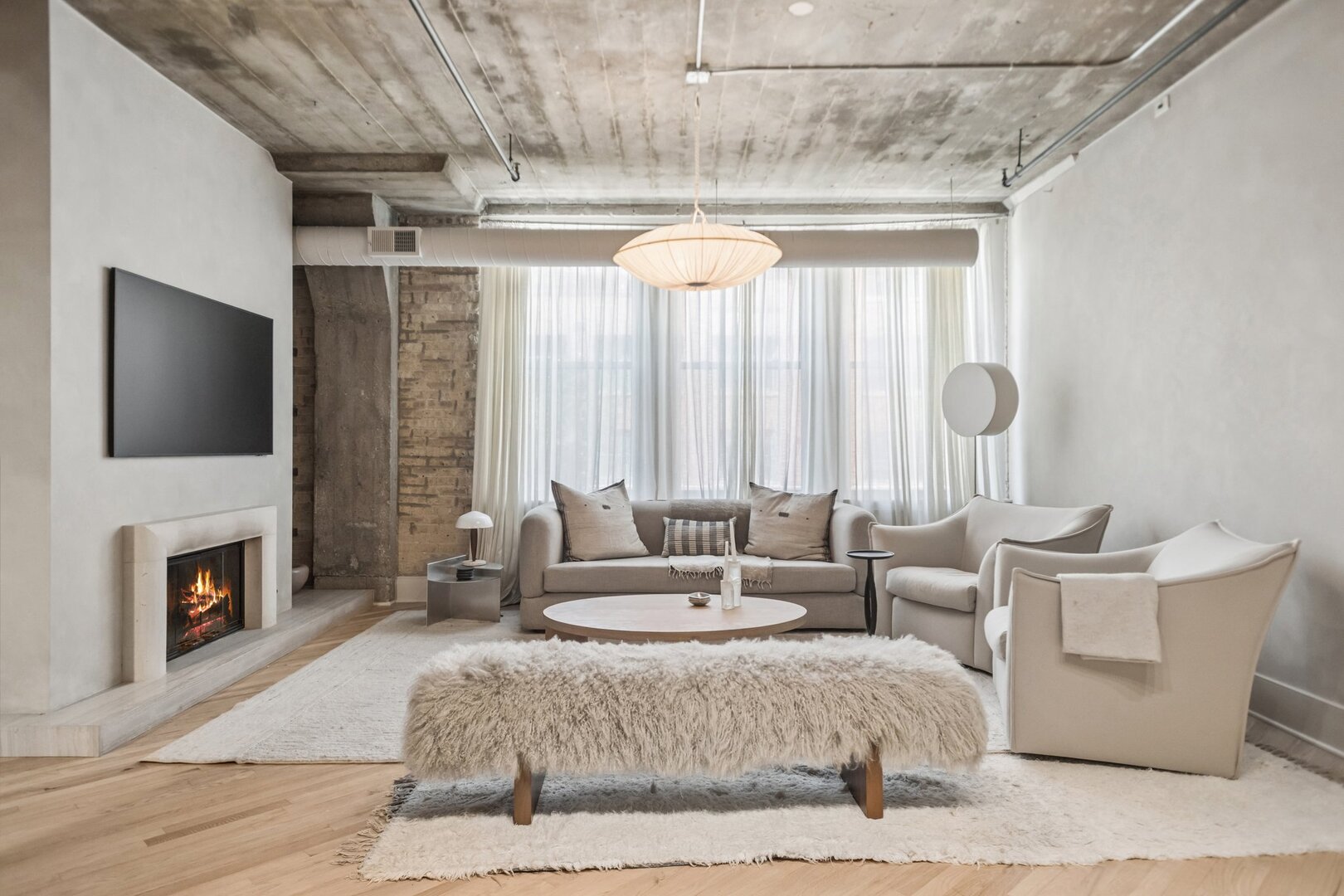 2nd image of 411 W Ontario St #322, Chicago, IL 60654 | MLS# 12697806