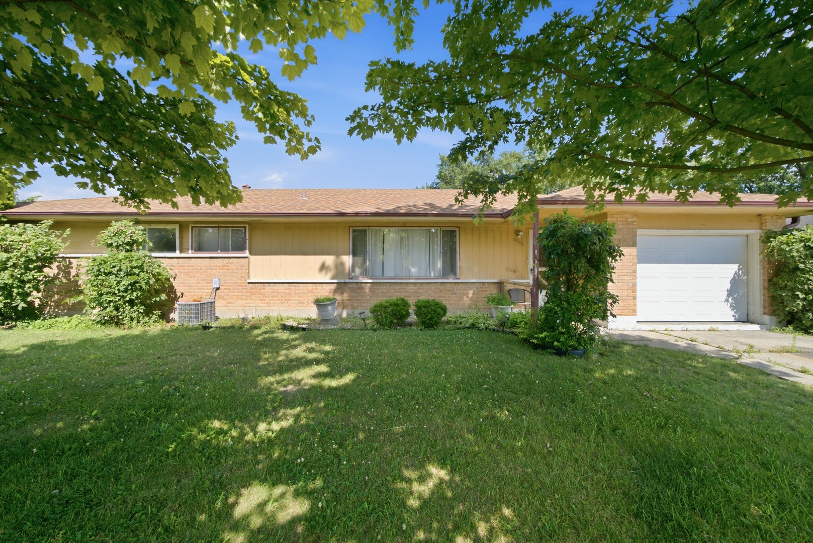 1st image of 22205 Central Park Ave, Park Forest, IL 60466 | MLS# 12697833