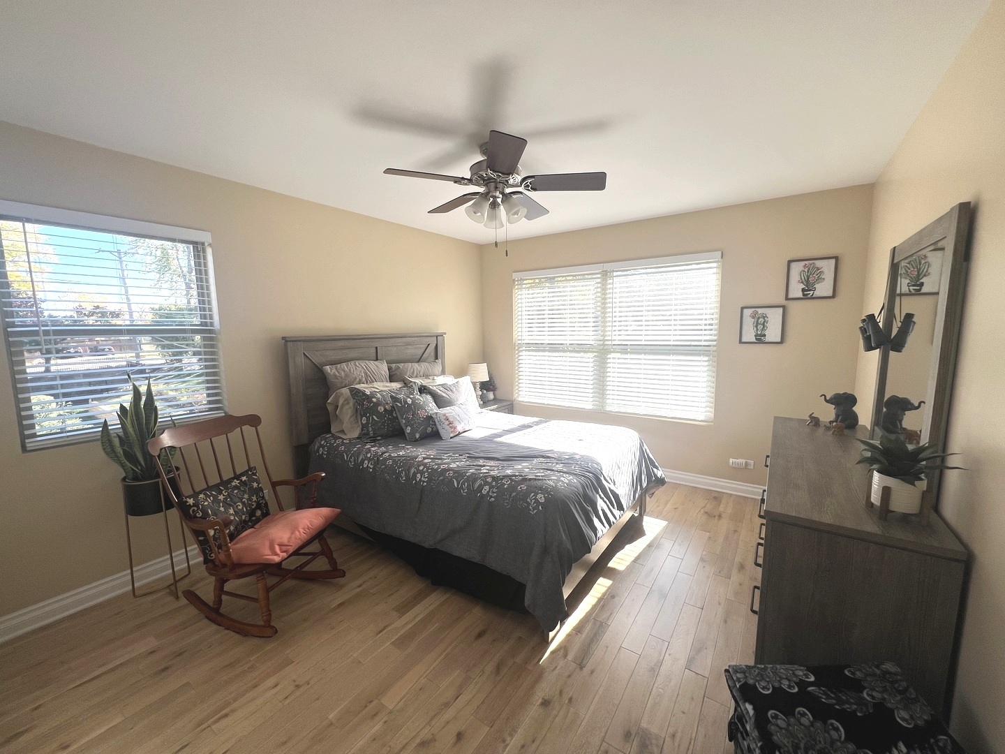 5th image of 615 W St Johns Pl, Addison, IL 60101 | MLS# 12697892