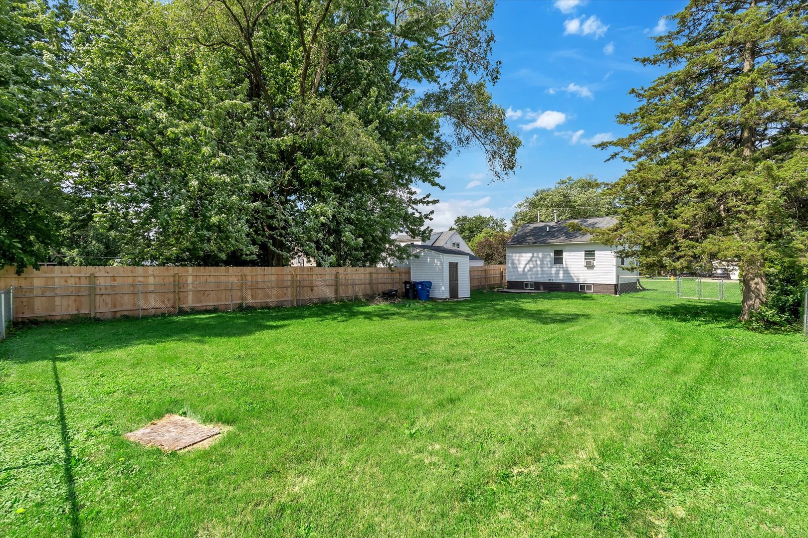 Homes for sale in Moline, IL | 3224 40th St, Moline, IL 61265 | MLS# 12697994