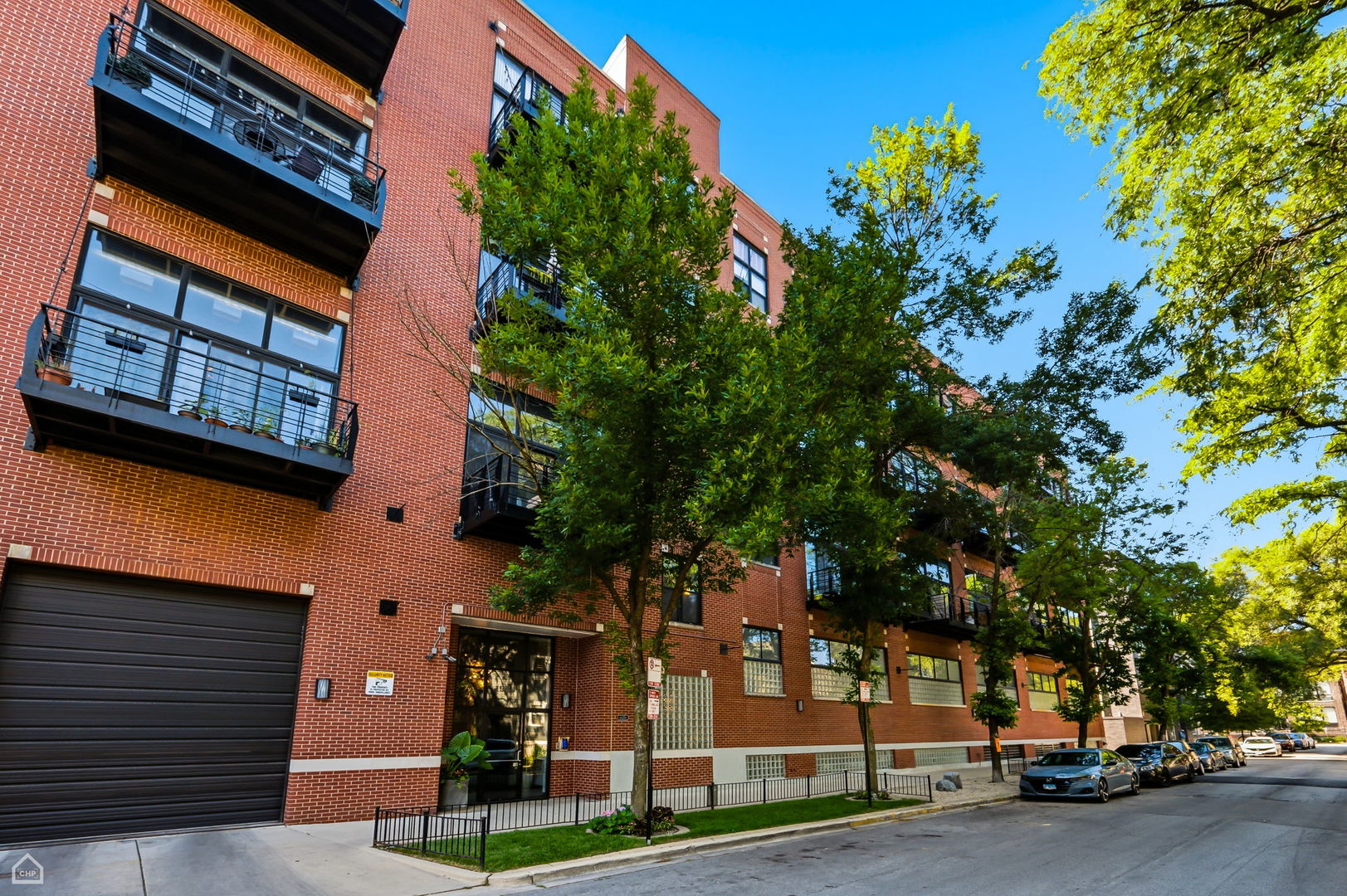 2nd image of 1934 N Washtenaw Ave #207, Chicago, IL 60647 | MLS# 12698035