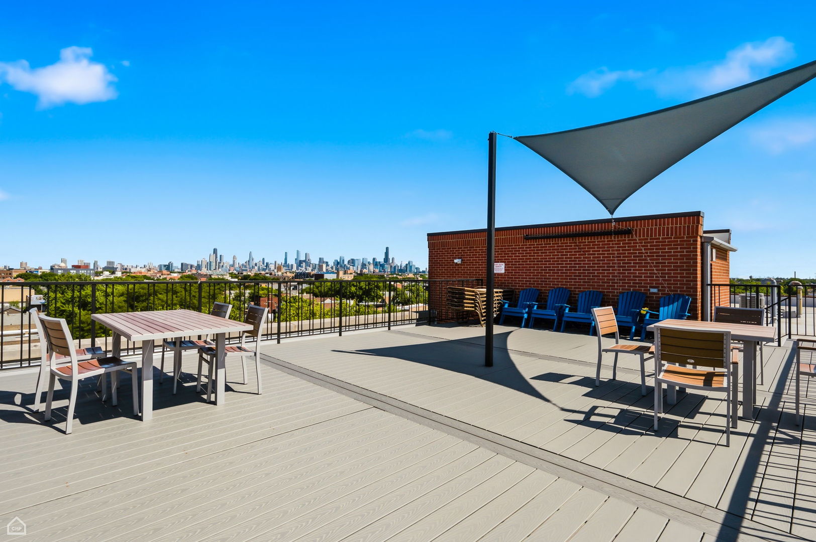 2nd image of 1934 N Washtenaw Ave, Chicago, IL 60647