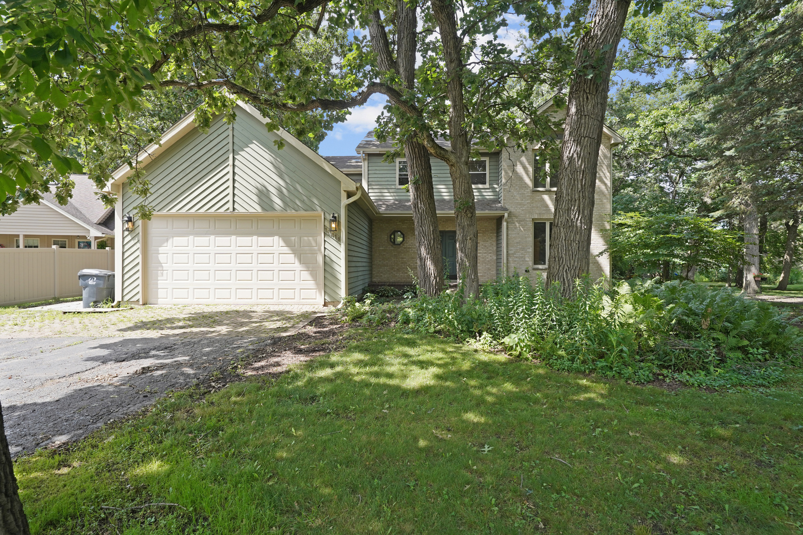 Homes for sale in Beach Park, IL | 10414 Country Ln, Beach Park, IL 60087 | MLS# 12698162