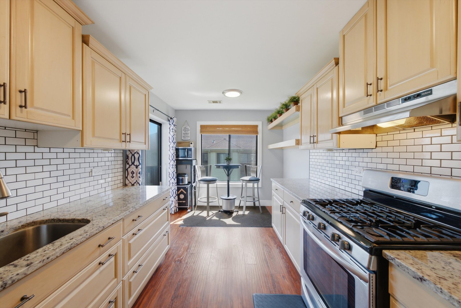 Homes for sale in Palatine, IL | 831 E Carriage Ln #2, Palatine, IL 60074 | MLS# 12698386