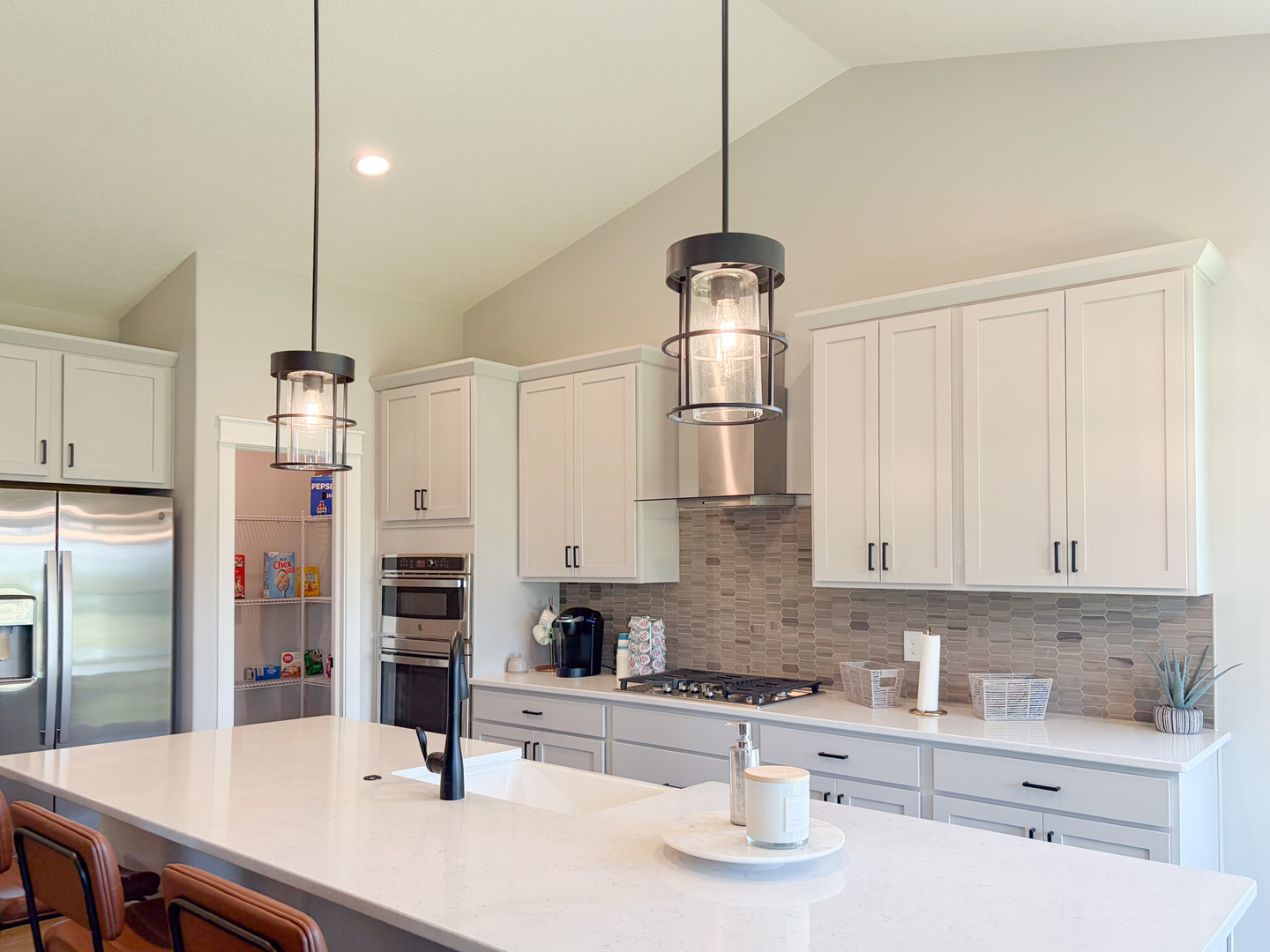 3rd image of 1302 Pineridge Dr #2, Oswego, IL 60543 | MLS# 12698511