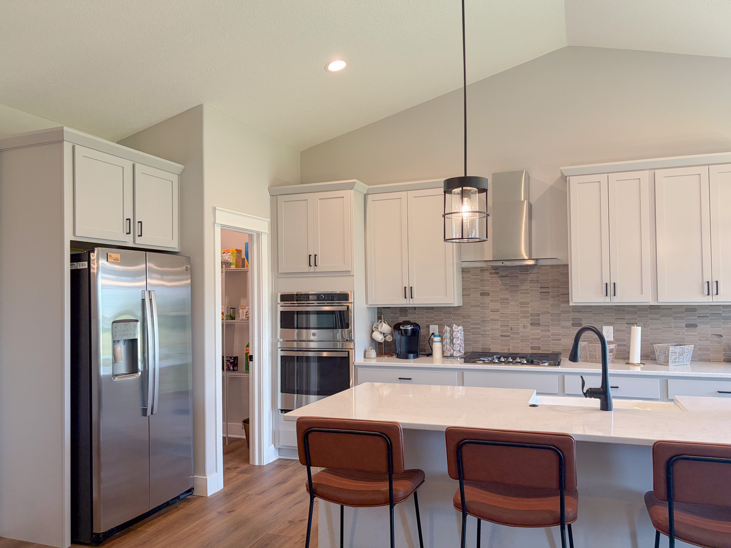 4th image of 1302 Pineridge Dr #2, Oswego, IL 60543 | MLS# 12698511