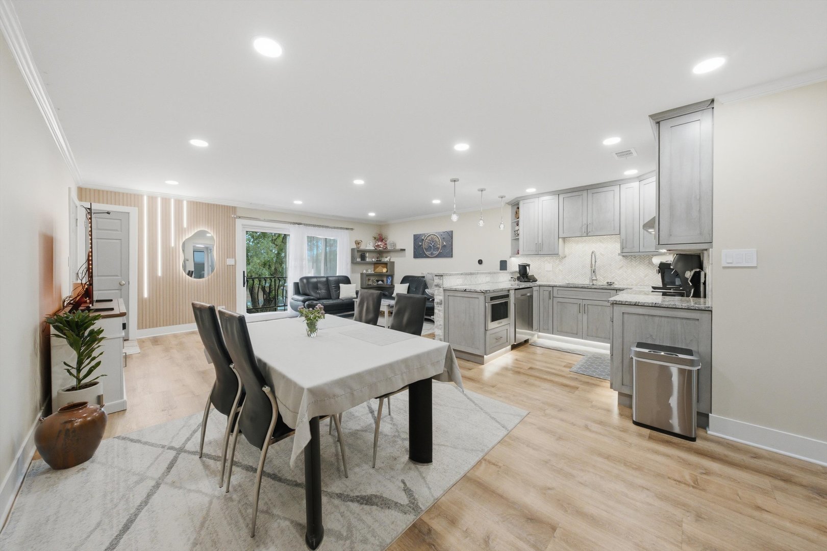 Homes for sale in Chicago Ridge, IL | 9649 S Harlem Ave #3C, Chicago Ridge, IL 60415 | MLS# 12698557