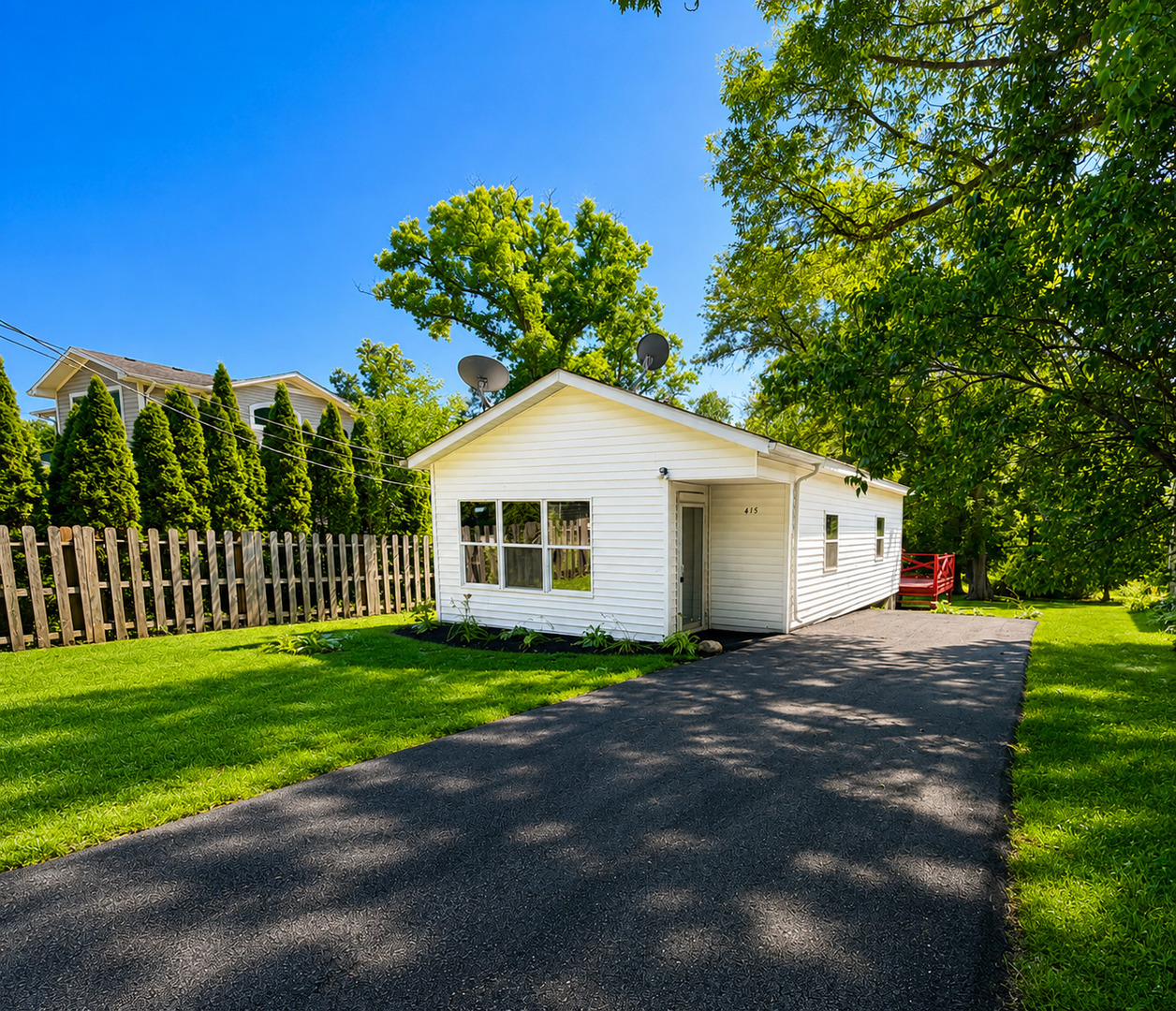 Homes for sale in Spring Grove, IL | 6415 N Shore Ave, Spring Grove, IL 60081 | MLS# 12698729