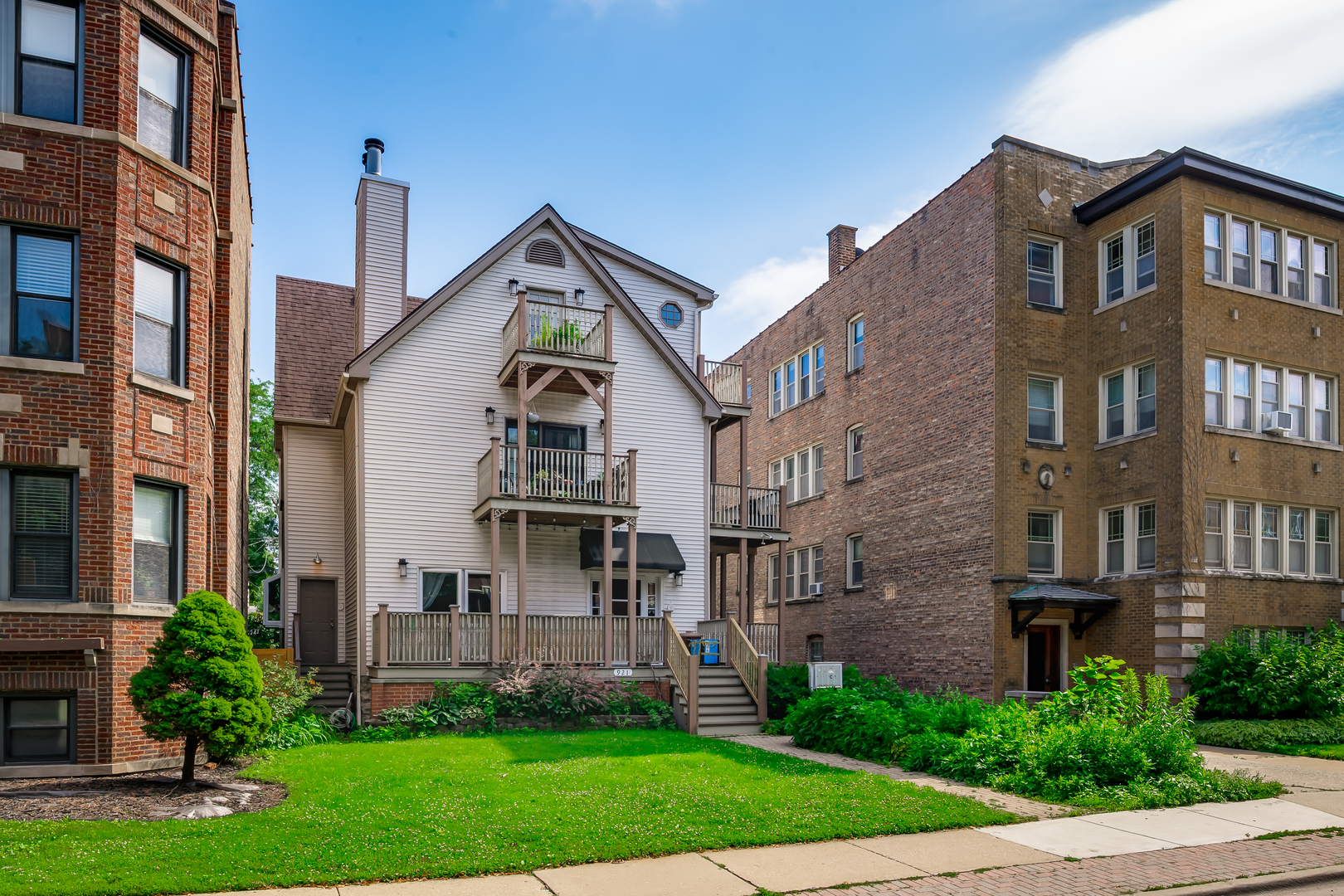 Homes for sale in Oak Park, IL | 921 Ontario St #C, Oak Park, IL 60302 | MLS# 12698757