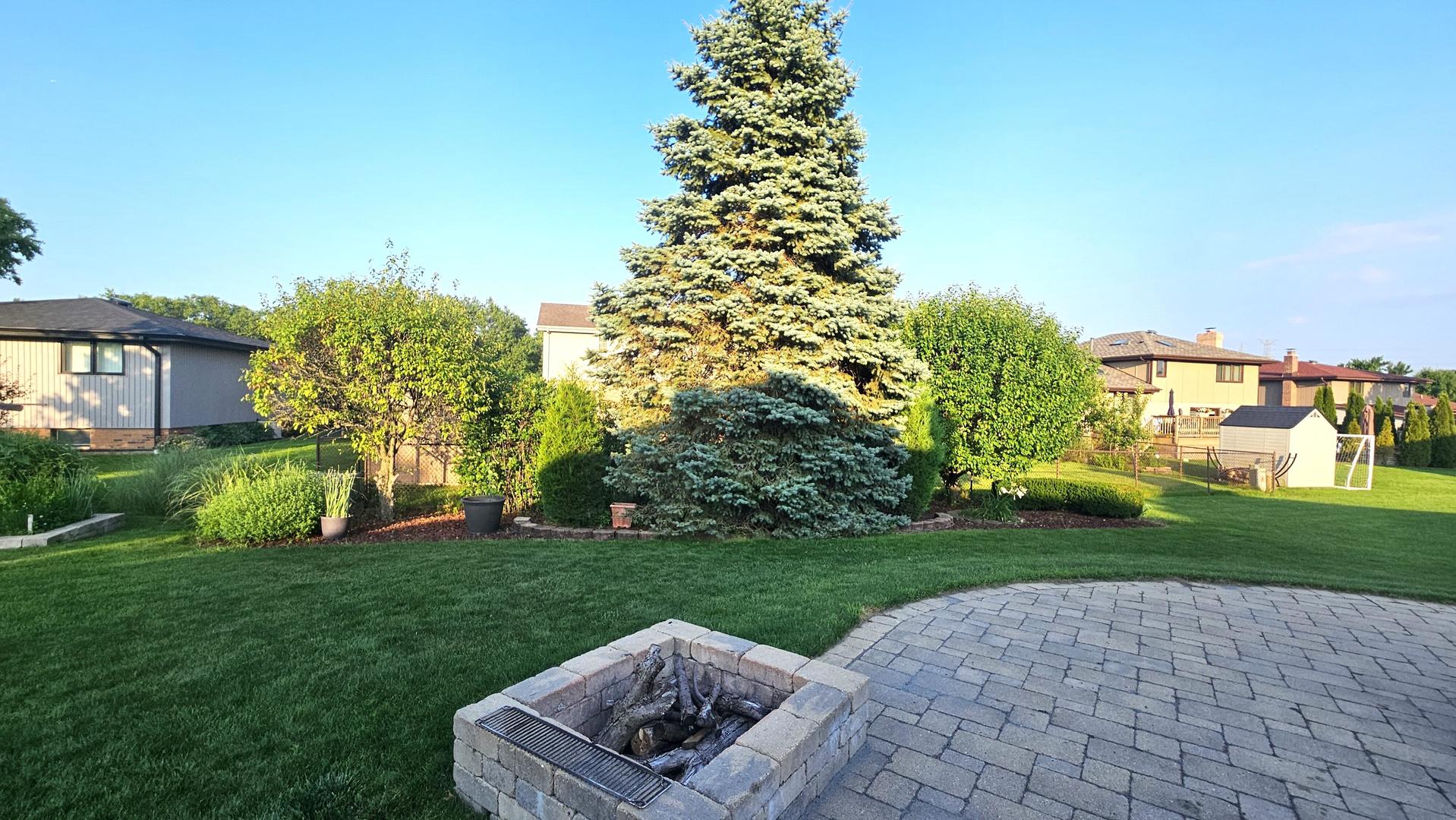 Homes for sale in Palos Park, IL | 12817 S Surrey Ct, Palos Park, IL 60464 | MLS# 12698774