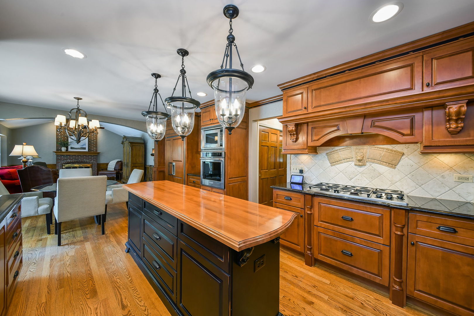 4th image of 571 Apple River Dr, Naperville, IL 60565 | MLS# 12698853