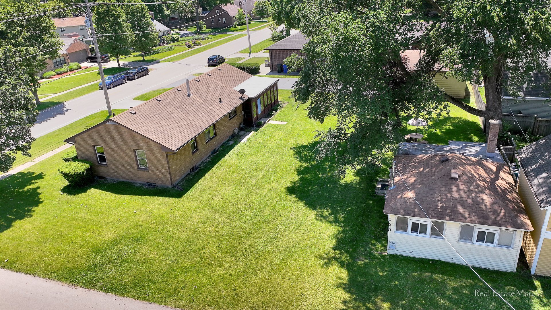 2nd image of 319 N Lord Ave, Carpentersville, IL 60110 | MLS# 12698860