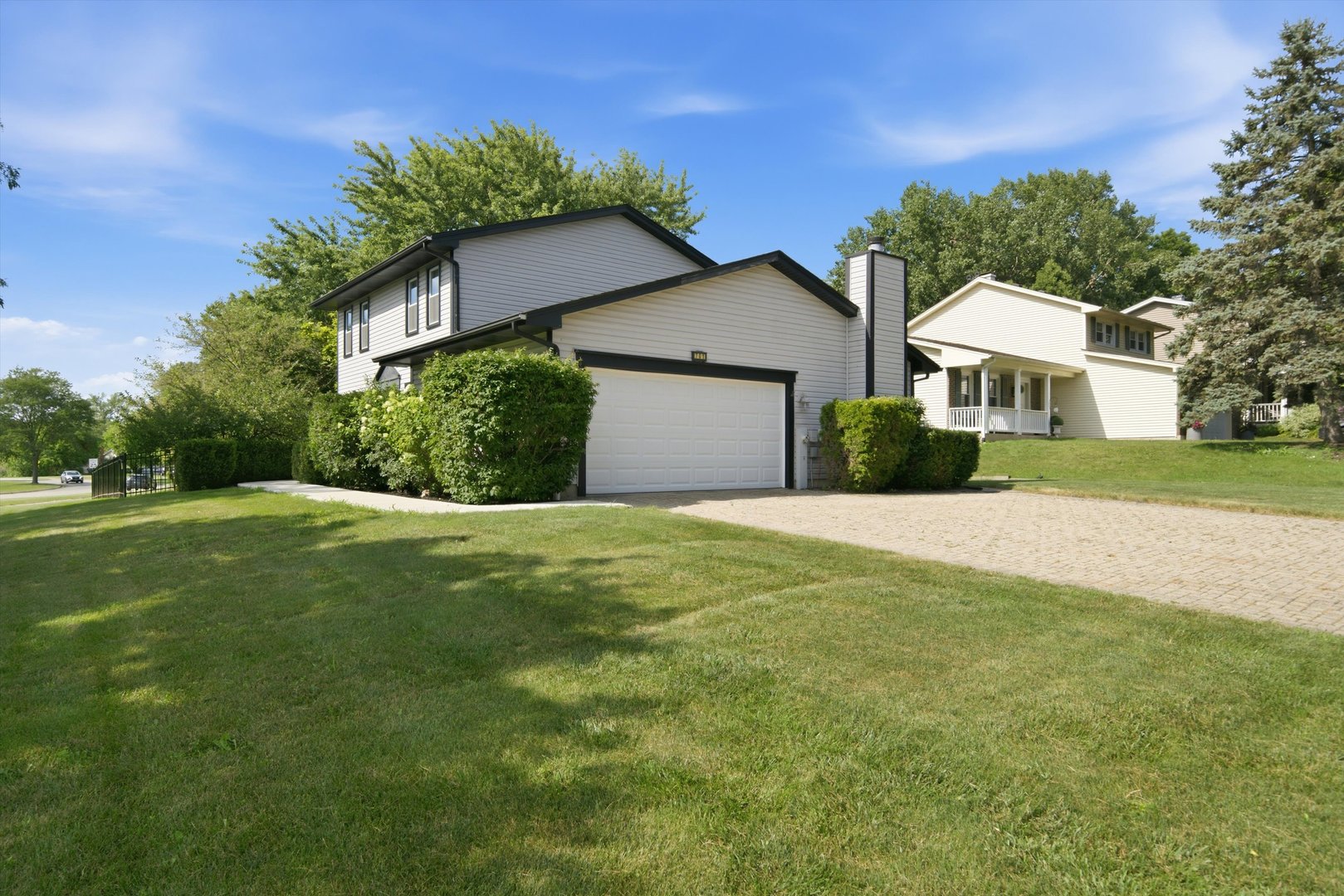 Homes for sale in Bartlett, IL | 701 Bayberry Dr, Bartlett, IL 60103 | MLS# 12699036