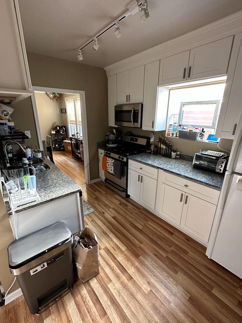 Homes for sale in Chicago, IL | 6150 W Thorndale Ave, Chicago, IL 60646 | MLS# 12699054