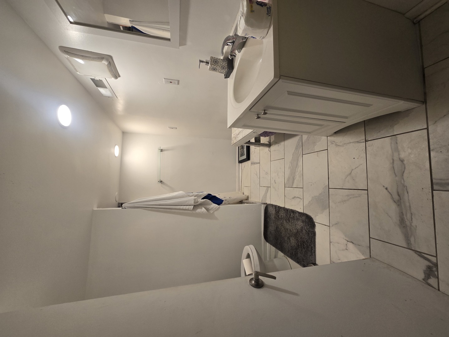 9th image of 11515 S Eggleston Ave, Chicago, IL 60628 | MLS# 12699122