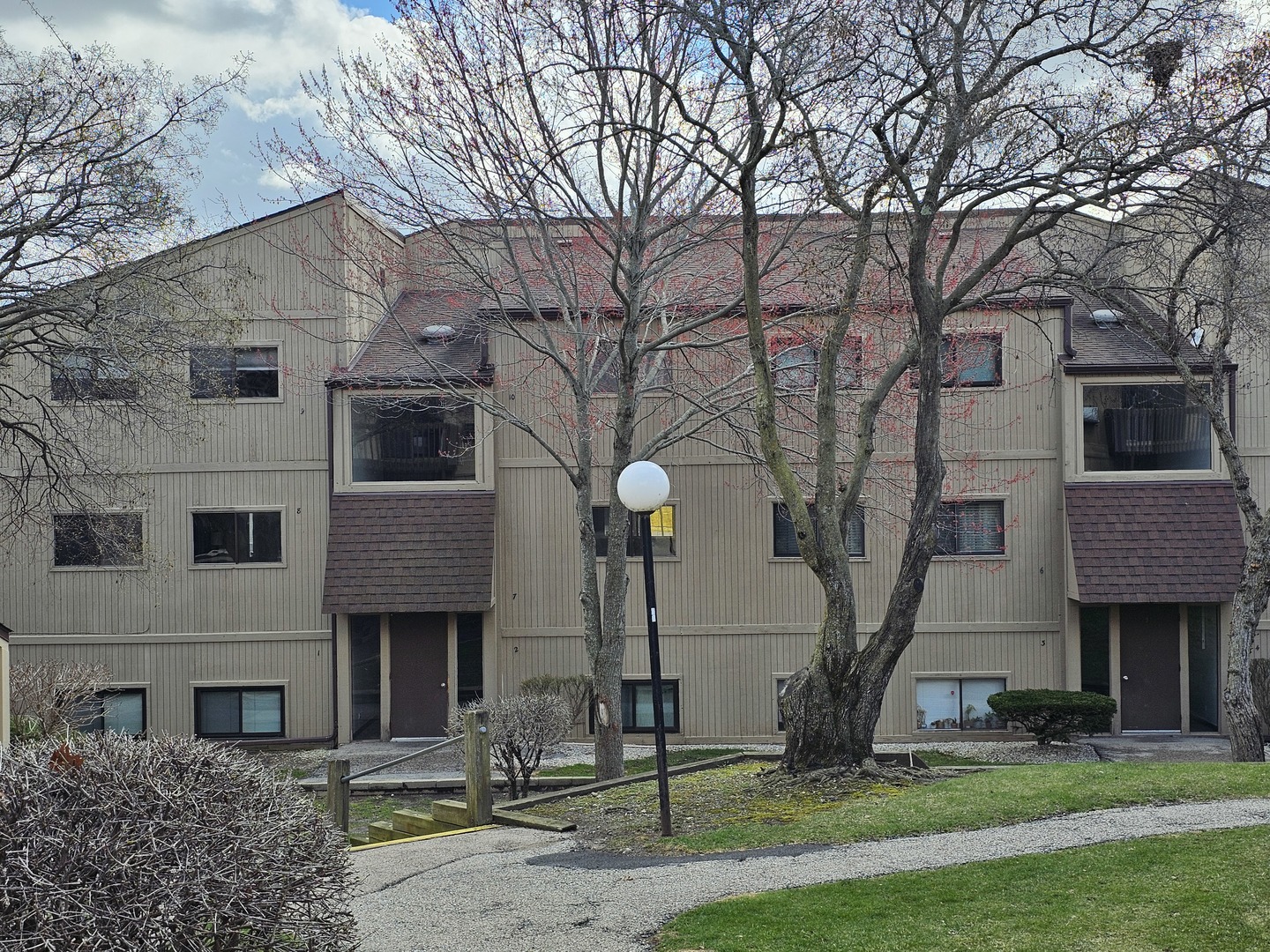 2nd image of 58 Vail Colony #7, Fox Lake, IL 60020 | MLS# 12699204
