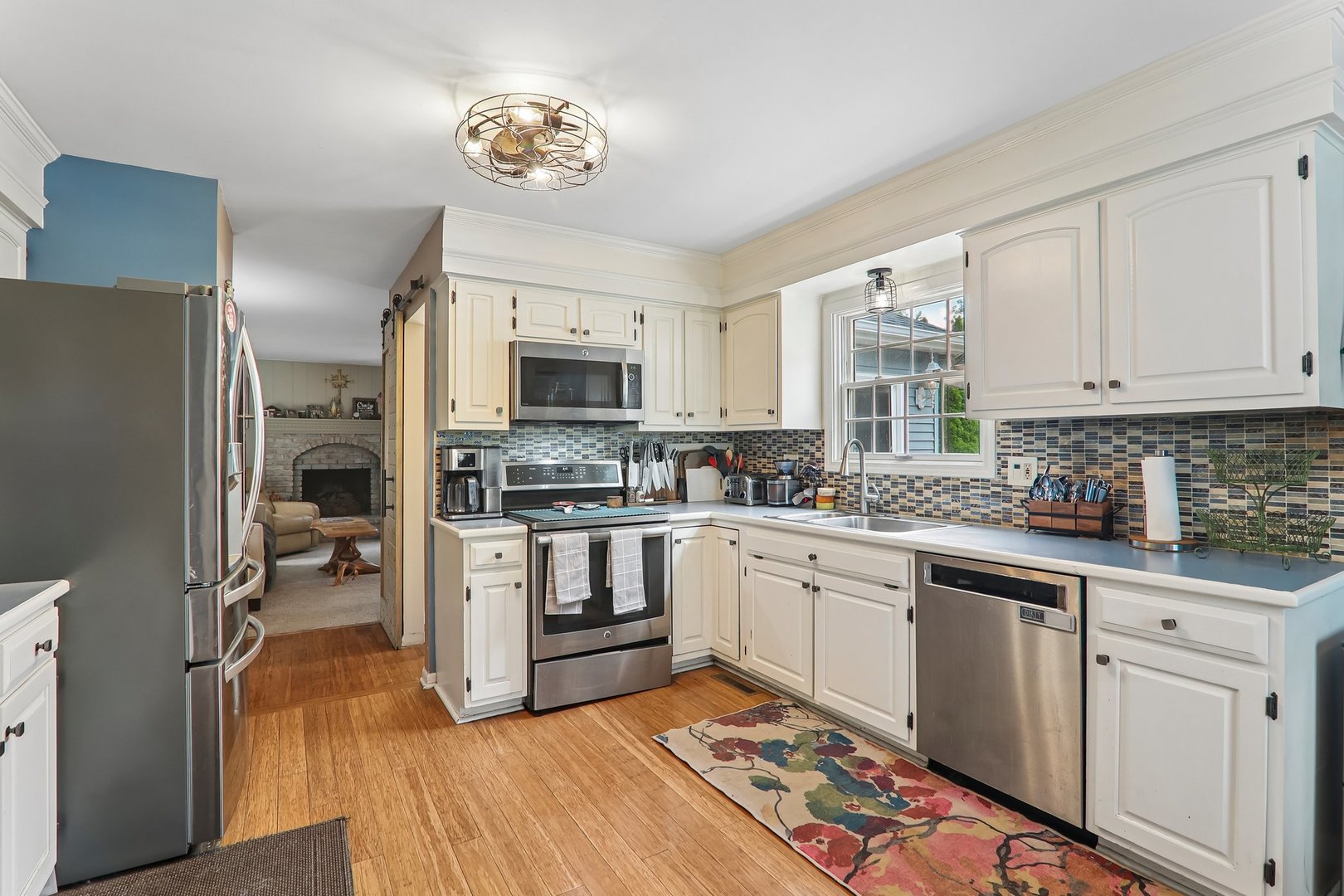 3rd image of 1644 Swallow St, Naperville, IL 60565 | MLS# 12699504