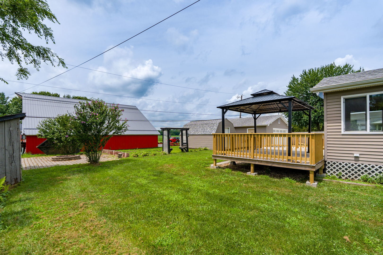 Homes for sale in Colona, IL | 217 Melodie Ln, Colona, IL 61241 | MLS# 12699531